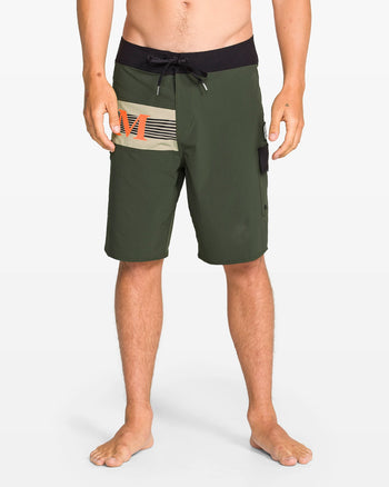 Volcom - Liberator Mod 20 Boardshorts - Squadron Green