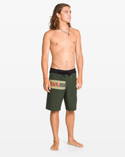 Volcom - Liberator Mod 20 Boardshorts - Squadron Green