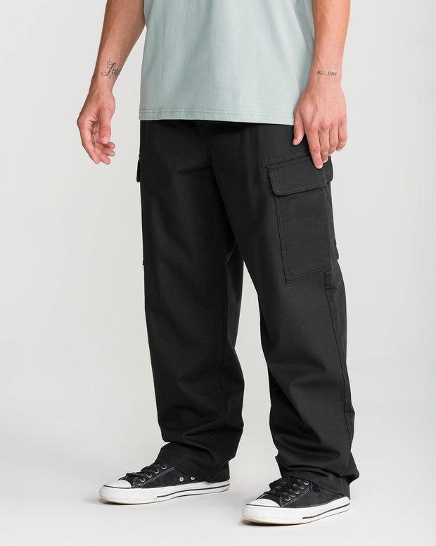 Volcom - Billow Tapered Elastic Waist Cargo Pants - Black