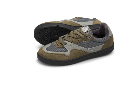 Last Resort - CM002 Lo - Olive Grey / Black