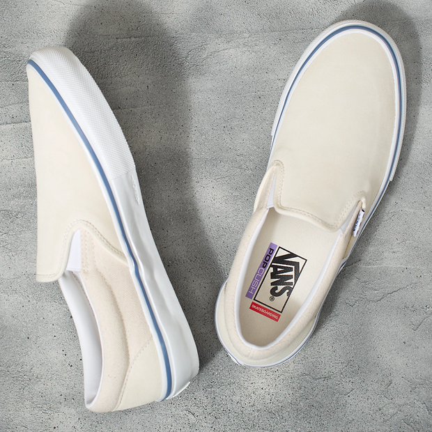 Vans slip top on og white